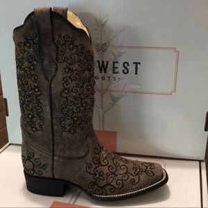 Western Cowgirl Boots